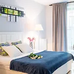 شقة فندقية Art Nad Olawa 3*